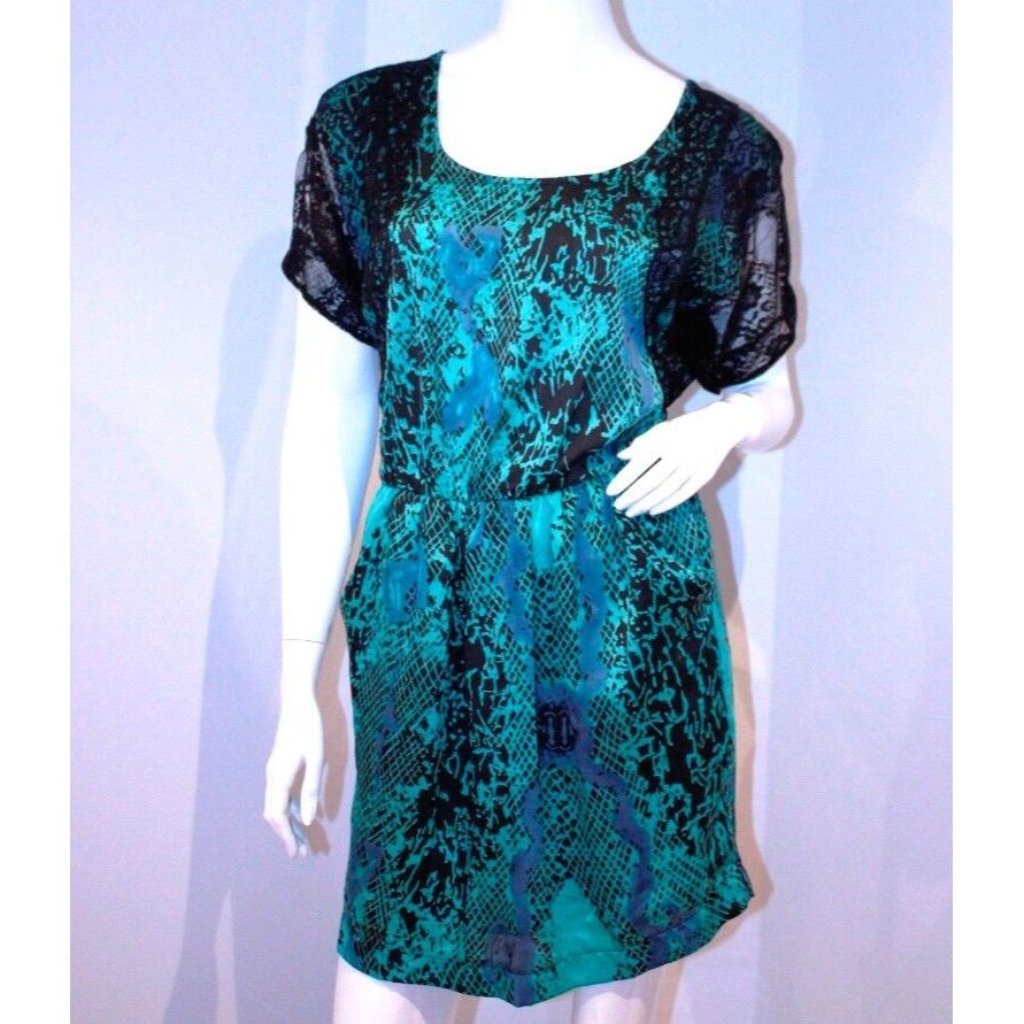 Collective Concepts Lace Sleeve Dress Green Python ( M )